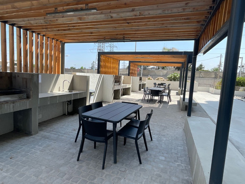 Arriendo 1d Semi Amoblado Laguna Centro, Metro C. Valdovinos