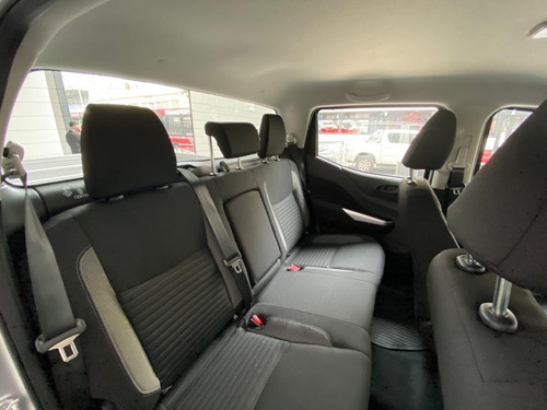 Imagen 7 de 25 de Renault Alaskan Confort 4x2 Mt
