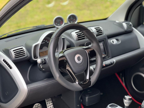 Imagem 8 de 15 de Smart Fortwo Coupe Brabus