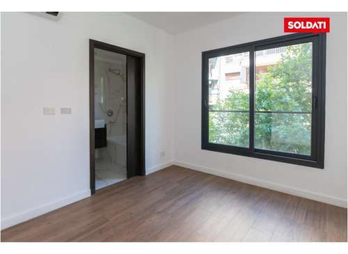 Venta Departamento 2 Ambientes Al Contrafrente - Palermo, Pride Oro