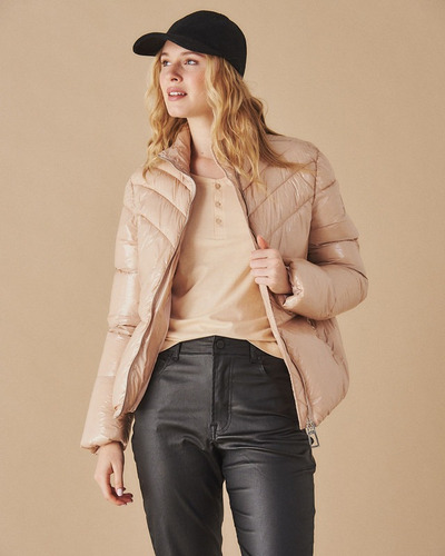 Imagen 2 de 6 de Campera Para Mujer Desiderata New Vinilic Puffer Brillosa