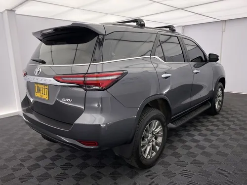Toyota Fortuner 2.7 Srv At 4x2