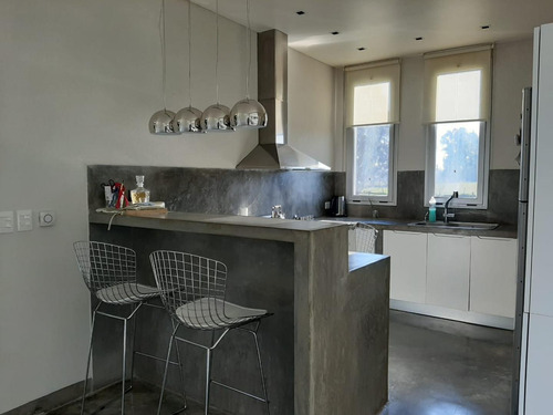 Casa En Venta - 2 Dormitorios 2 Baños - Cochera - Chacras De Uribelarrea, Uribelarrea, Cañuelas.