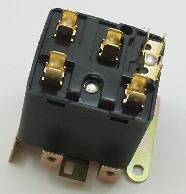Packard Potential Relay, 395 Voltage, 208-239 Pick Up, 1 Eej