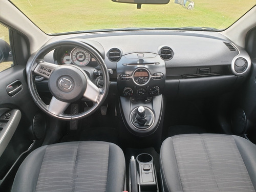 Mazda 2 2011 1.5 15hm1c