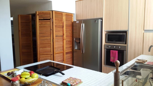 Imagen 15 de 16 de Venta De Casa Dúplex Calle Cerrada Urb. La Viña Cod. 135342