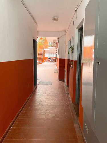 Imagen 20 de 23 de Venta Edificio 2 Pisos, 33 Dtos Deposito Mataderos
