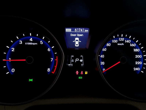 Imagem 8 de 15 de Hyundai I30 _4p_ 2015