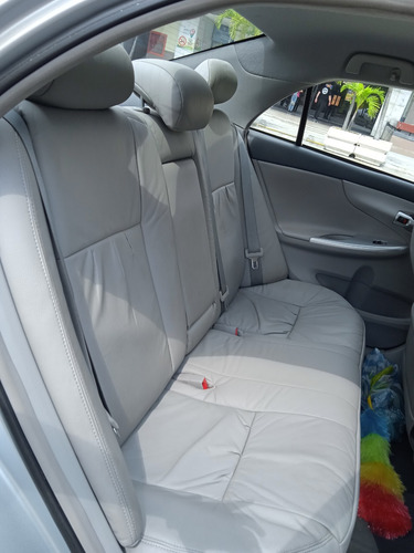 Imagen 10 de 18 de Toyota Corolla Gli