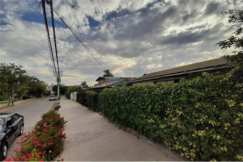 Imagen 2 de 16 de Casa En Venta Villa Los Jardines - Ñuñoa
