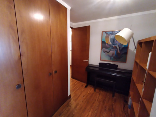 Venta, Excelente Depto A Pasos De Manquehue 4d / 4b