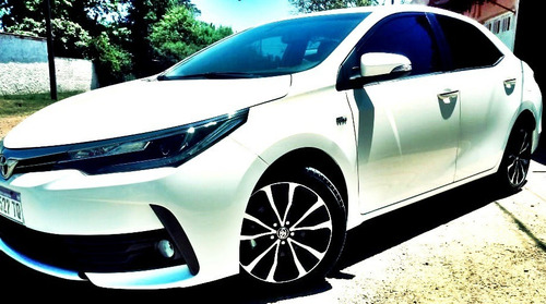 Permuto Toyota Corolla Seg Cvt Por Camioneta