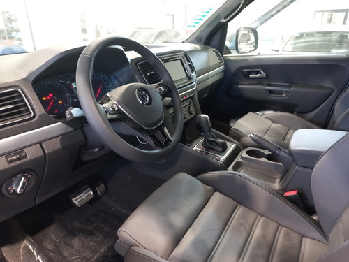 Imagen 16 de 17 de Volkswagen Amarok Highline V6 258 Cv O Km Aj