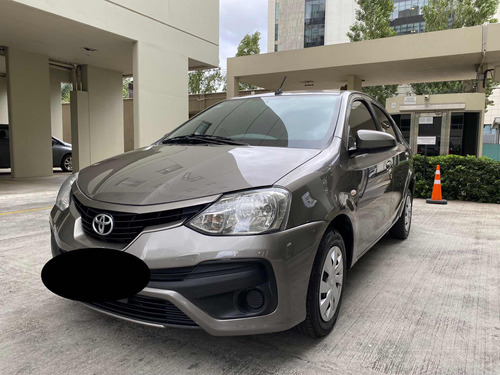 Toyota Etios 1.5 Sedan Xs