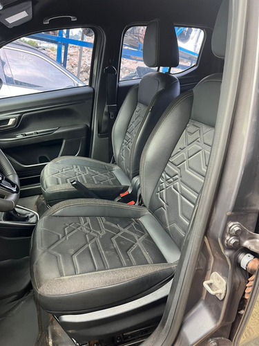 Fiat Strada 1.3 2023 Flex Manual 107cvs - Solicite Peças