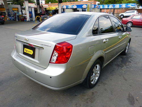 Chevrolet Optra Limited Mt 1800