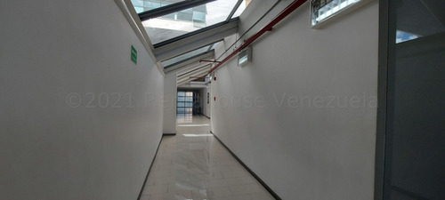 Imagen 17 de 18 de Oficina En Alquiler, Los Dos Caminos, 101mts, Rah 23-18431