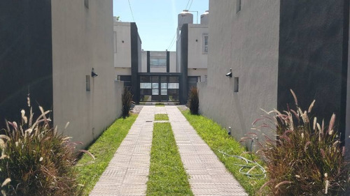 Imagen 3 de 14 de Casa Ph En Venta En Ituzaingo Norte
