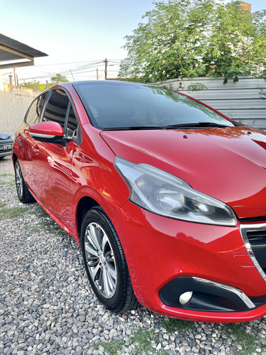 Peugeot 208 1.6 Allure