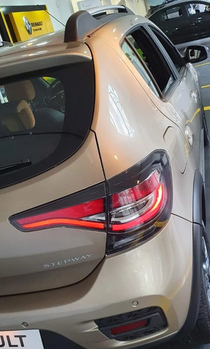Imagen 7 de 24 de Renault Sandero Stepway 1.6 Intense No Trucker No Suran Mf