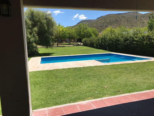 Imagen 2 de 11 de Vendo Casa Quinta En Solar Del Valle