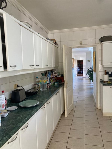 Imagen 25 de 30 de Casa Con Vista Lago Y Volcan En Venta De 5 Dorm. En Pucón