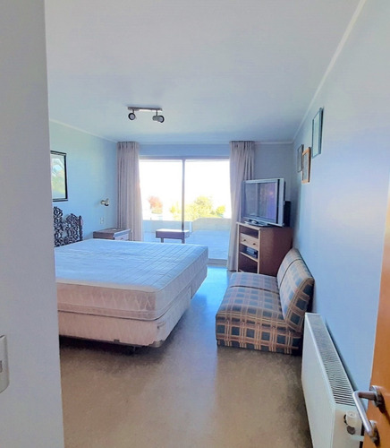 En Venta Interesante Y Sólida Casa En Costa Cachagua