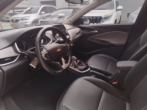 Chevrolet Onix 1.0T Premier Hatch At