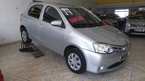 Toyota Etios X 1.3 Flex 2014