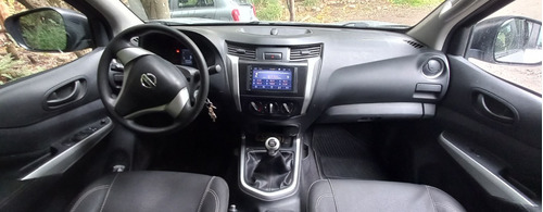 Nissan Frontier 2.3 Se Cd 4x2 Mt