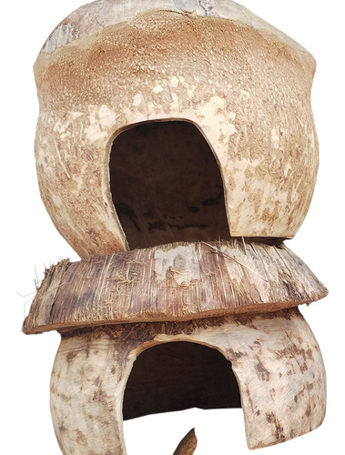 Escondite De Coco Para Peces, Reptules E Insectos
