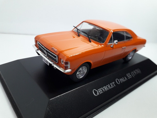 Miniatura Chevrolet Opala 1976 Customizada