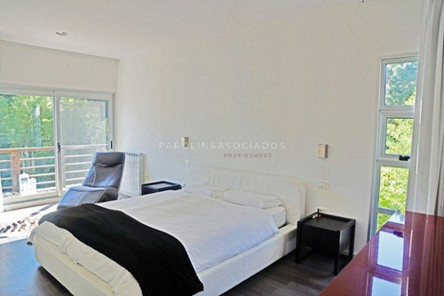 Moderna Casa En San Rafael - Ref: 2869