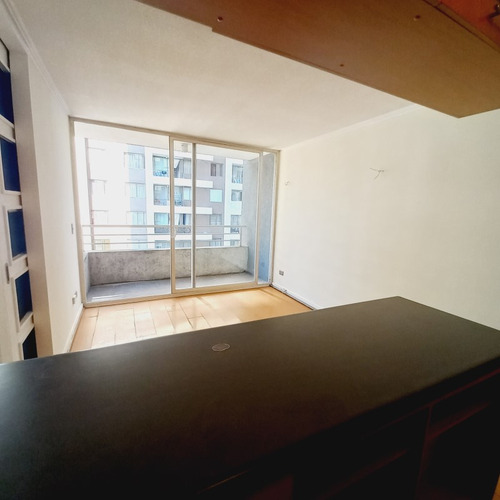 Dpto N° 2003, 1d+1b, Calle Portugal, Metro Irarrazabal