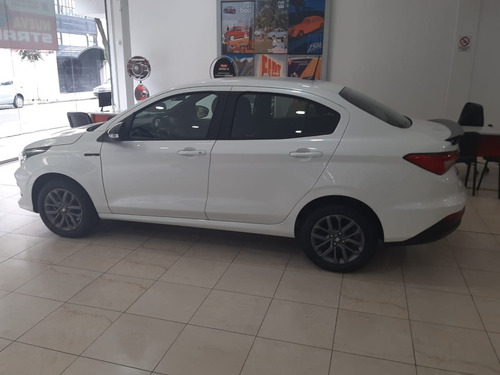 Fiat Cronos 1.3 / 1.8 Entrega En 72hs Tomo Usados Financio