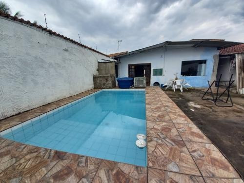 Imagem 4 de 13 de Casa Com Piscina E Preco Bom Em Itanhaem Ref 8759