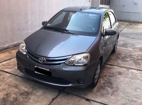 Toyota Etios 1.5 X 2015