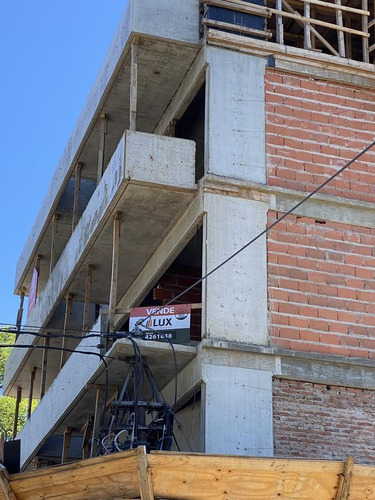 Imagen 17 de 18 de Departamento Monoambiente Con Balcón - Divisible - Avellaneda Y Santa Fe - Financiación