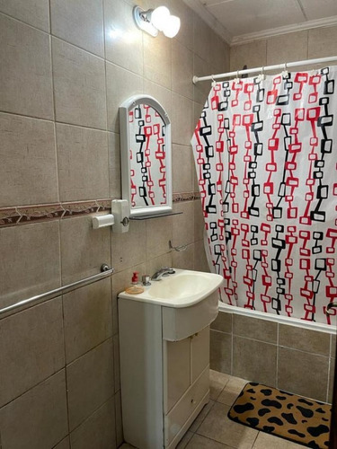 Imagen 14 de 17 de Casa Tres Dormitorios Con Piscina