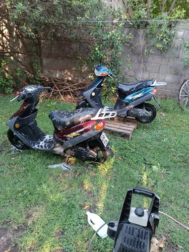 Suzuki Sj 50