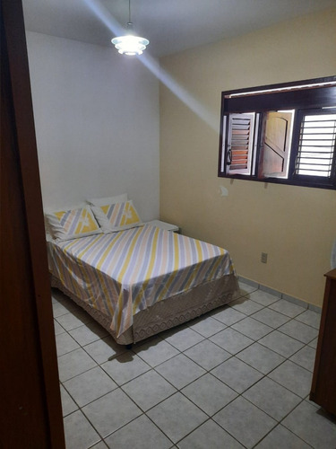 Imagem 6 de 13 de Casa Para Venda - 010199