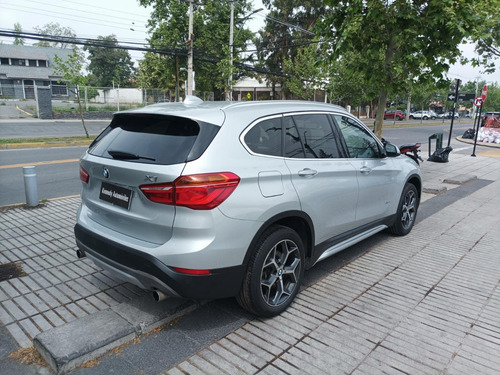 BMW X1 2.0 XDrive20i A Luxury