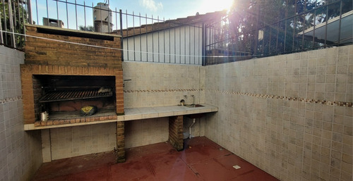 Venta Duplex Muy Buena Ubicación A Dos Del Mar Con Gas Natural San Bernardo