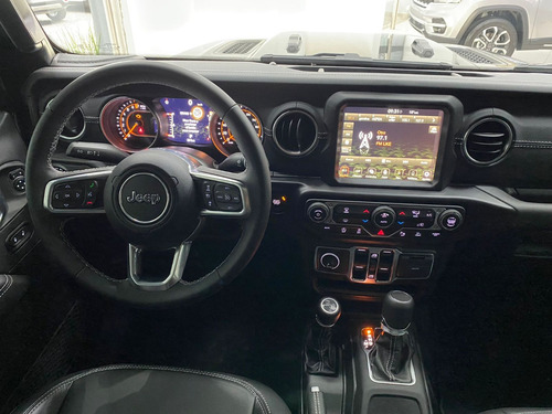 Jeep Gladiator Overland