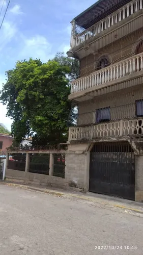 Quinta De 5 Pisos, Las Tunitas