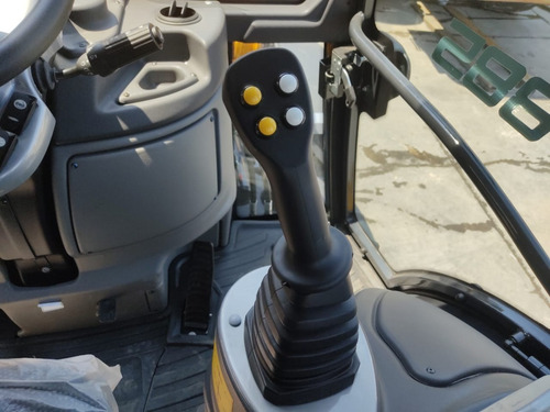 Retroexcavadora 100hp 4x4 Perkins Turbocargador