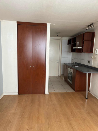 Departamento Estudio A Solo 2 Cuadras Del Metro Santa Lucía