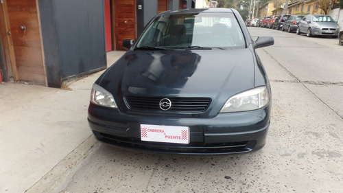 Chevrolet Astra 1.8L 4P Gl 109Hp