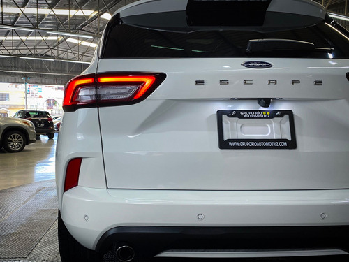 Ford Escape 2.5 St-Line Elite Hev