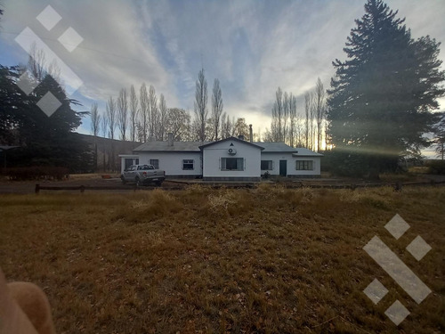 Venta De Estancia En Ruta Provincial 21, Kilómetro 31, Departamento Picunches, Paraje Huarenchenque